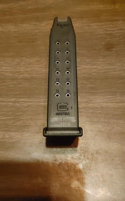 Used Glock 20/40 10mm Factory 15 Round Magazine