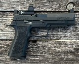 Police Trade Sig Sauer P320 9mm Pro Leupold Delta Point (1) 17 Round Magazine - 1 of 2