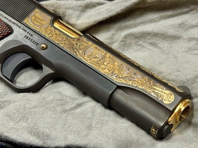 Colt Government 1911 America Remembers Saluting America's Soldiers Commemorative Gold 149 of 500 - Image 5 of 10