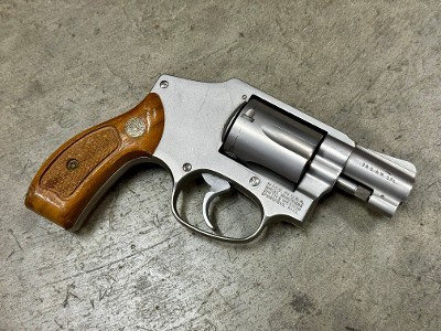 Smith & Wesson Model 640 J-Frame 38 Special Stainless 1990 S&W 5 Shot - Image 1 of 10