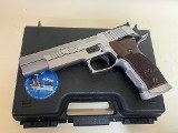 SIG Sauer P226S Sport 9mm Stainless Target Pistol Aristocrat(German Frame, Wood Grips, 2 Magazines) - 8 of 10