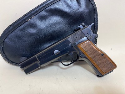 Browning Hi-Power 9mm Pistol – Made in Belgium, Blued Finish, Wood Grips - Image 9 of 9