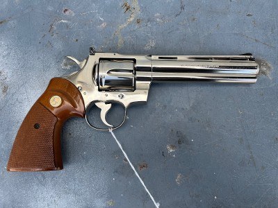 Colt Python .357 Magnum 6