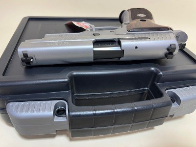 Sig Sauer P226 Elite Alloy Stainless 9mm – TALO Edition, Night Sights, Rosewood Grips - Image 5 of 9