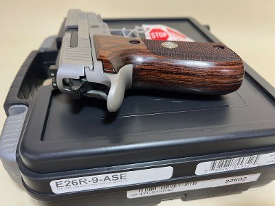 Sig Sauer P226 Elite Alloy Stainless 9mm – TALO Edition, Night Sights, Rosewood Grips - Image 6 of 9