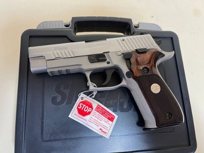 Sig Sauer P226 Elite Alloy Stainless 9mm – TALO Edition, Night Sights, Rosewood Grips - Image 7 of 9