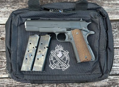 Springfield Defender 1911 Mil-Spec Parkerized 45 ACP Gear Up Package PBD9108L-PKG - Image 2 of 3