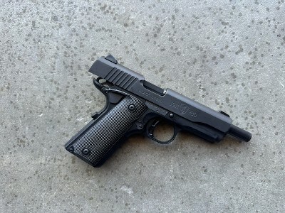 Browning 1911-380 Black Label 380 ACP Pistol Mini 1911 - Image 4 of 8