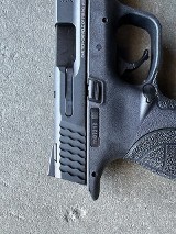Smith & Wesson M&P9 Pro Series 9mm Two 17 rd Mags 178010 - 6 of 7