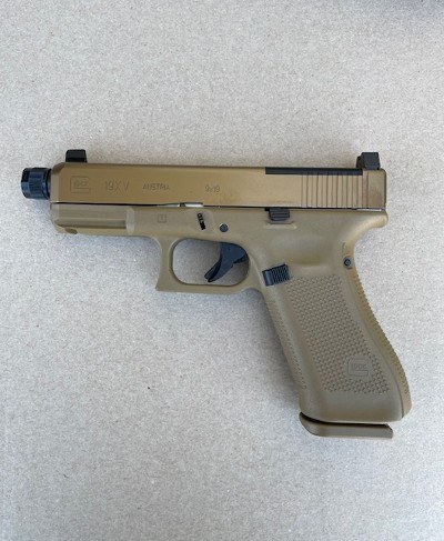 Glock 19XV 9mm FDE MOS Threaded Barrel 19 Round Capacity PV1950S03XMOSTB - Image 3 of 4