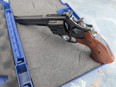 Used Smith & Wesson 586 357 Mag Blued 6