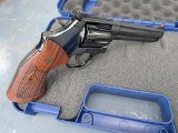 Used Smith & Wesson 586 357 Mag Blued 6