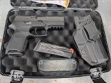 Pre-owned Sig Sauer P320 9mm Compact 15+1 OR IWB Holster - 2 of 4