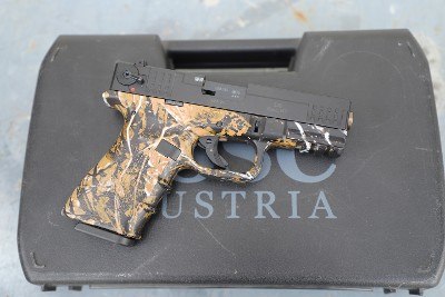 ISSC M22 .22 LR Pistol – Outshine Camo Finish, 4