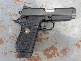 Pre-owned Wilson Combat EDCX9 Experior 9mm 4 Mags - Image 3 of 5