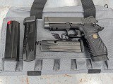 Pre-owned Wilson Combat EDCX9 Experior 9mm 4 Mags - Image 2 of 5