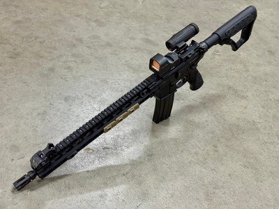 Daniel Defense DDM4 V11 LW 16