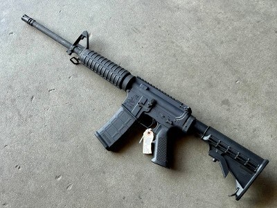 Bushmaster XM-15 E2S 5.56 16