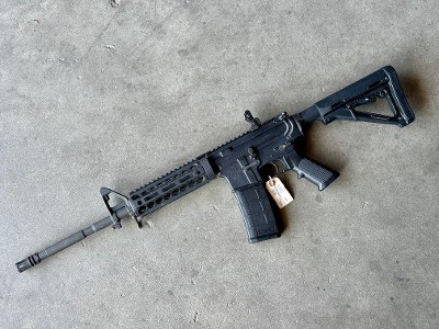 Bushmaster XM-15 E2S 5.56 16