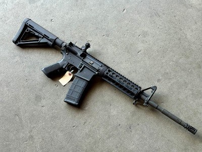 Bushmaster XM-15 E2S 5.56 16
