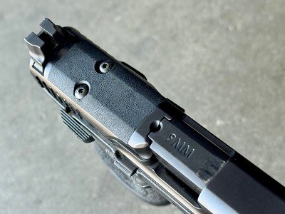 Smith & Wesson M&P9 M2.0 Compact 4