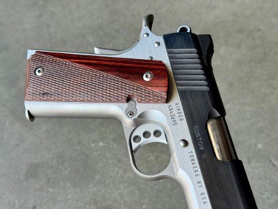 Kimber Custom II 1911 45 ACP 7rd Rosewood Stainless Two Tone Original Box - Image 9 of 12