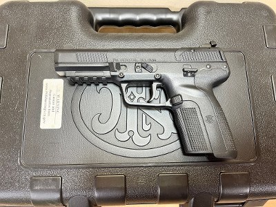 FN Five-seveN MK2 – 5.7x28mm, Black, 20+1 Capacity - Image 2 of 7
