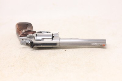 Smith & Wesson Model 629-1 .44 Magnum 6