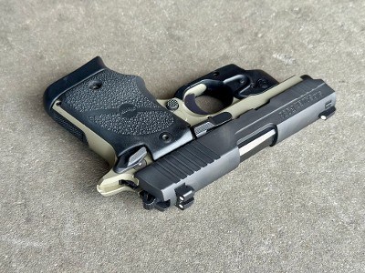 Sig Sauer P938 Desert Bronze 9mm Two-Tone Lima 38 Laser - Image 4 of 9