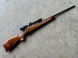 Weatherby Mark V Varmintmaster 22-250 Remington 24