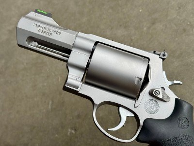 Smith & Wesson Model 500 Performance Center 3.5