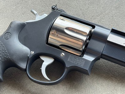 Smith & Wesson Model 629 Performance Center 44 Magnum Hunter 7.5