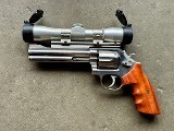 Smith & Wesson Model 686 Stainless 6