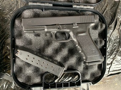 Used Glock 21 SF Police Trade In G21 45 ACP Night Sights - Image 5 of 7