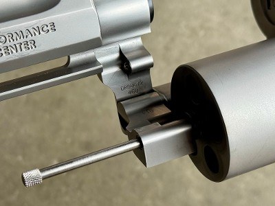 Smith & Wesson Performance Center Model 460XVR 3.5