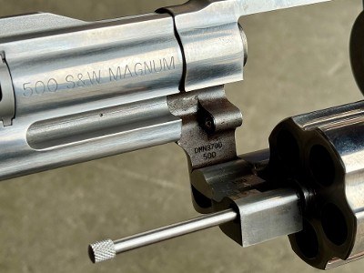 Smith & Wesson Model 500 4