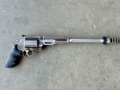 Smith & Wesson 460XVR Hunter Performance Center 14