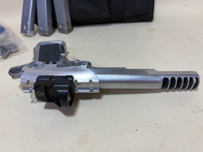 Custom Caspian 1911 Race Pistol – 9mm / .38 Super with Optic, Compensator, 4 Magazines & Extra Barrel - Image 5 of 9