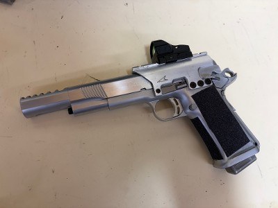 Custom Caspian 1911 Race Pistol – 9mm / .38 Super with Optic, Compensator, 4 Magazines & Extra Barrel - Image 2 of 9