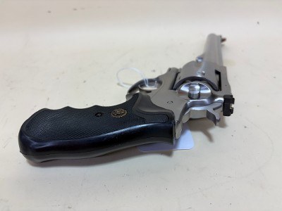 Ruger Redhawk .44 Magnum 7.5