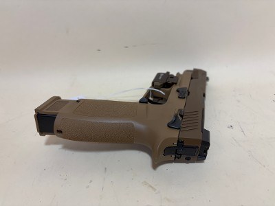 SIG Sauer P320 M17 9mm Coyote Pistol with Olight PL-Mini Valkyrie 2 - Image 3 of 6