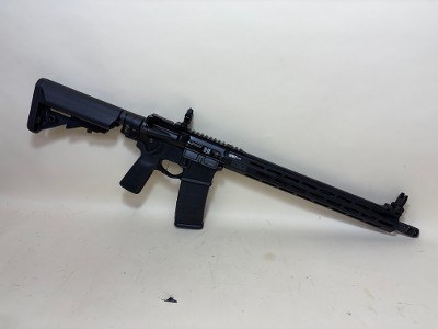 Springfield Armory SAINT Victor 5.56 NATO AR-15 Rifle with LAW Tactical Folding Adapter - Image 5 of 8