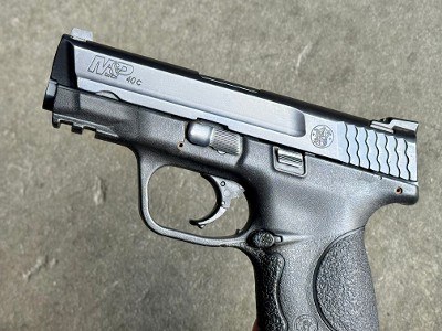 Smith & Wesson M&P 40C 40 S&W 3.5