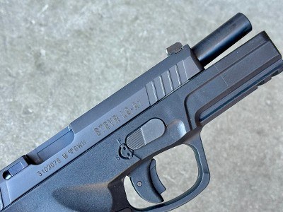 Steyr L9-A1 9mm 4.5