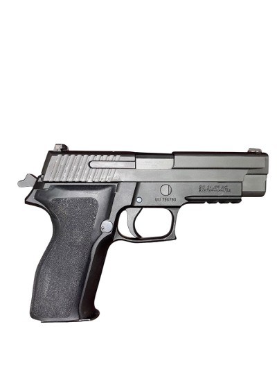 Used Sig Sauer P226 Full-Size 9mm – Alloy Frame, DA/SA, Night Sights - Image 2 of 7
