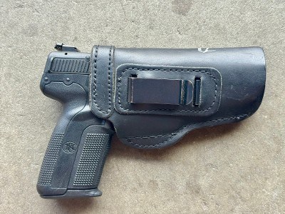 FN Five-SeveN Mk2 5.7x28mm 4.8