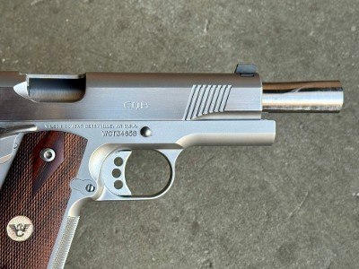 Wilson Combat CQB 1911 Stainless Full-Size 45 ACP 5