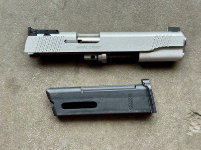 Kimber 1911 22 LR Conversion Kit Rimfire Target Slide Silver & Mag Original Case - Image 1 of 8