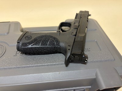 Smith & Wesson M&P 9 Performance Center Ported 9mm – 5