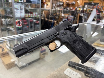Nighthawk Custom GRP Recon Double Stack 1911 9mm – Black Finish, Rail Frame - Image 1 of 4